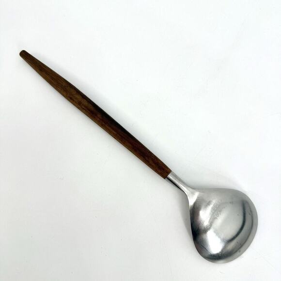 Danish Mod Style Reed & Barton Stainless Steel 18/8 W Teak Handle Serving Spoon - Picture 2 of 6
